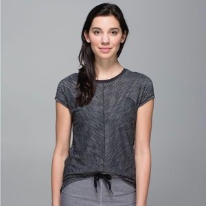 Lululemon Retreat Tee